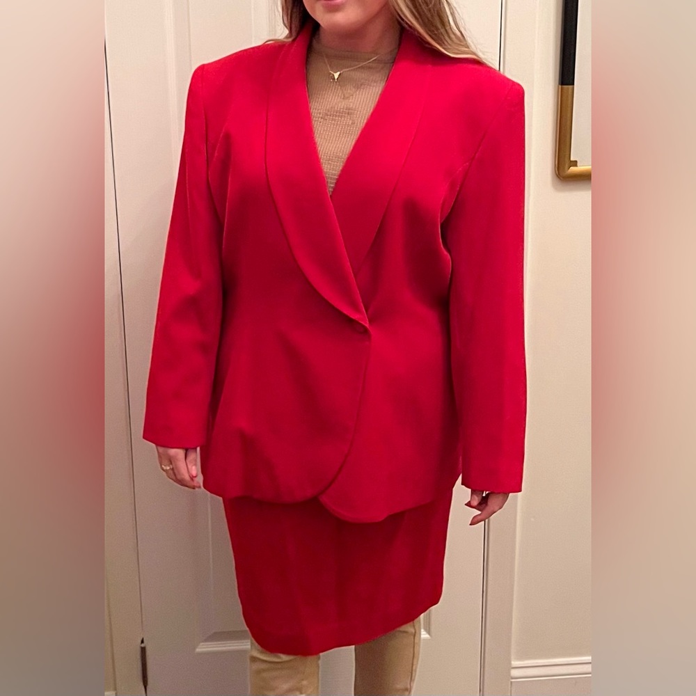 Saville Vintage Red Suit Blazer/Skirt Sz 16 - Picture 9 of 11
